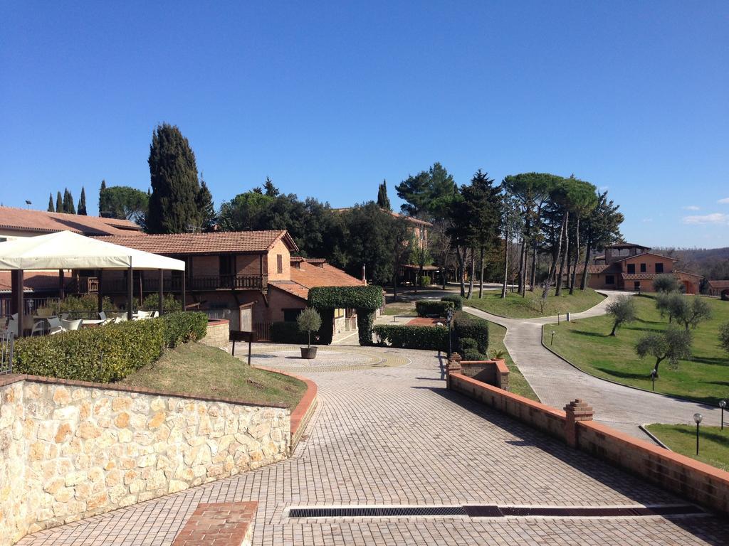 Pian Dei Mucini Resort Il Borgo Маса Маритима Екстериор снимка