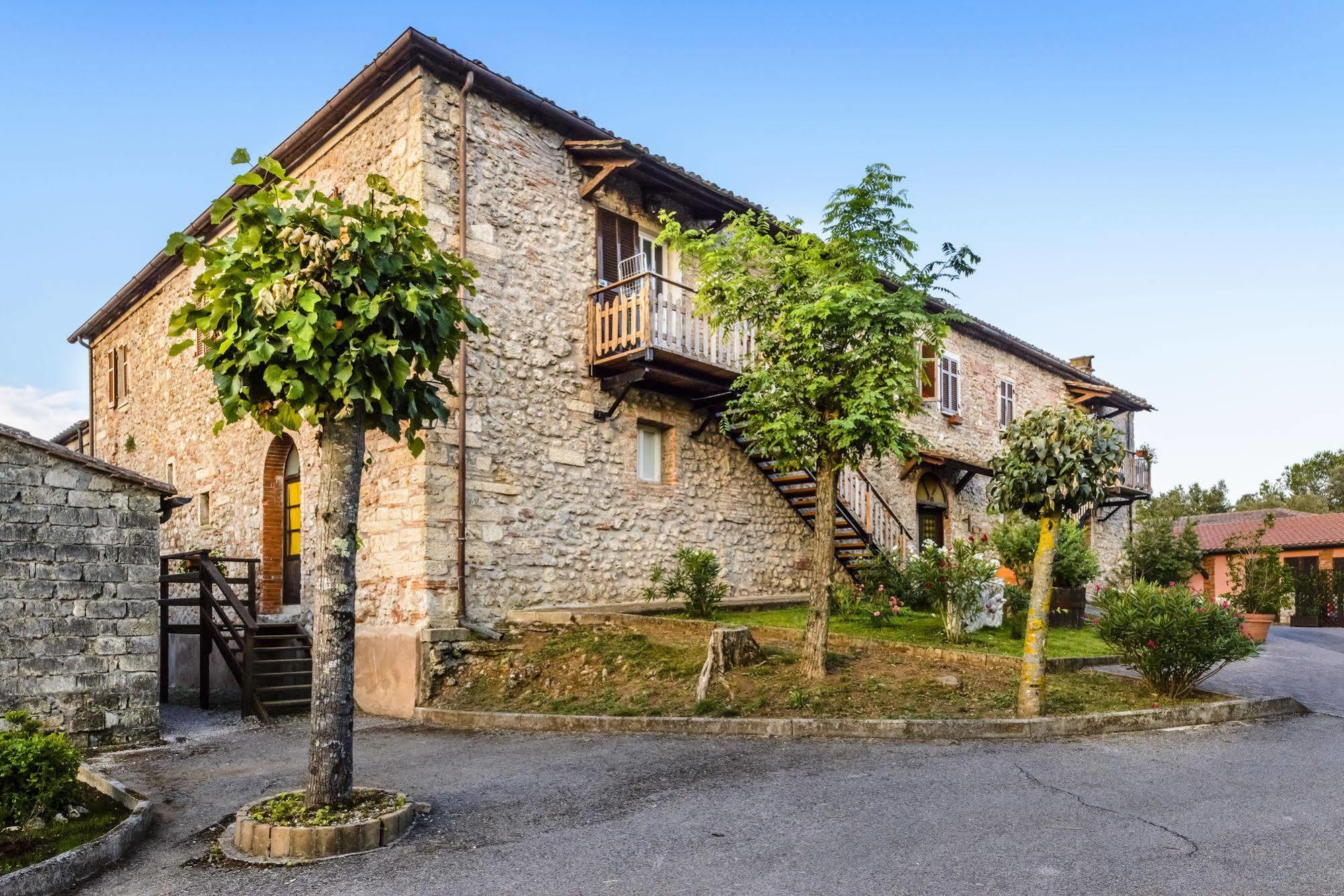 Pian Dei Mucini Resort Il Borgo Маса Маритима Екстериор снимка