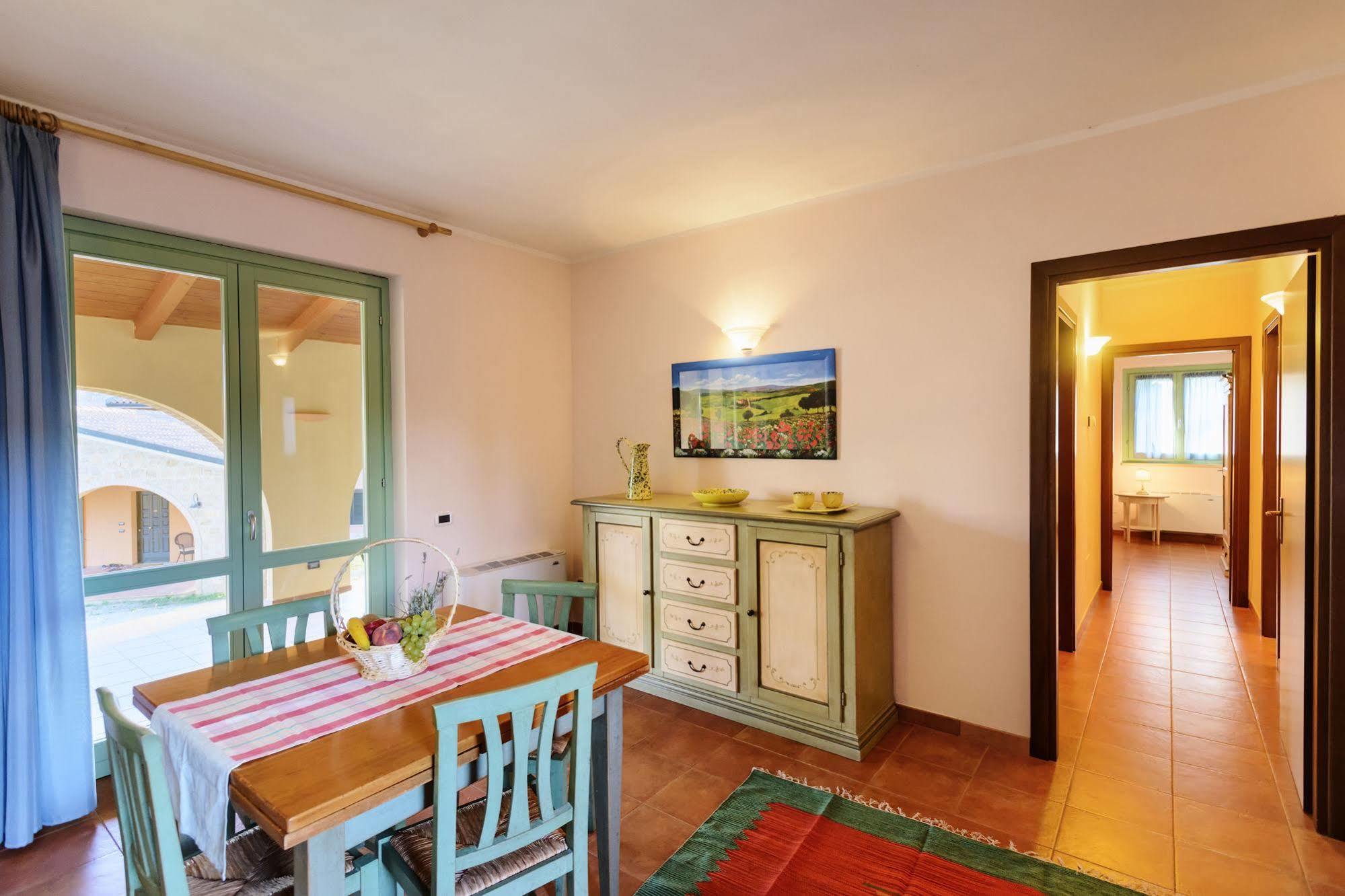 Pian Dei Mucini Resort Il Borgo Маса Маритима Екстериор снимка