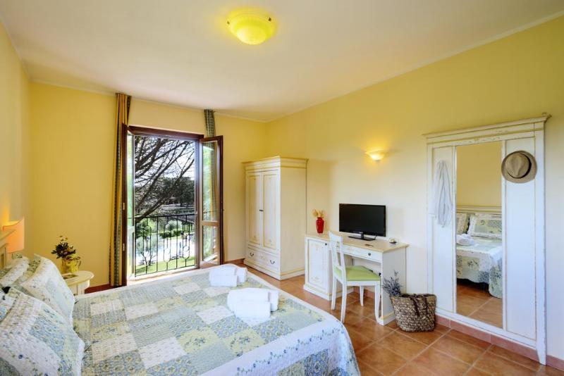 Pian Dei Mucini Resort Il Borgo Маса Маритима Екстериор снимка